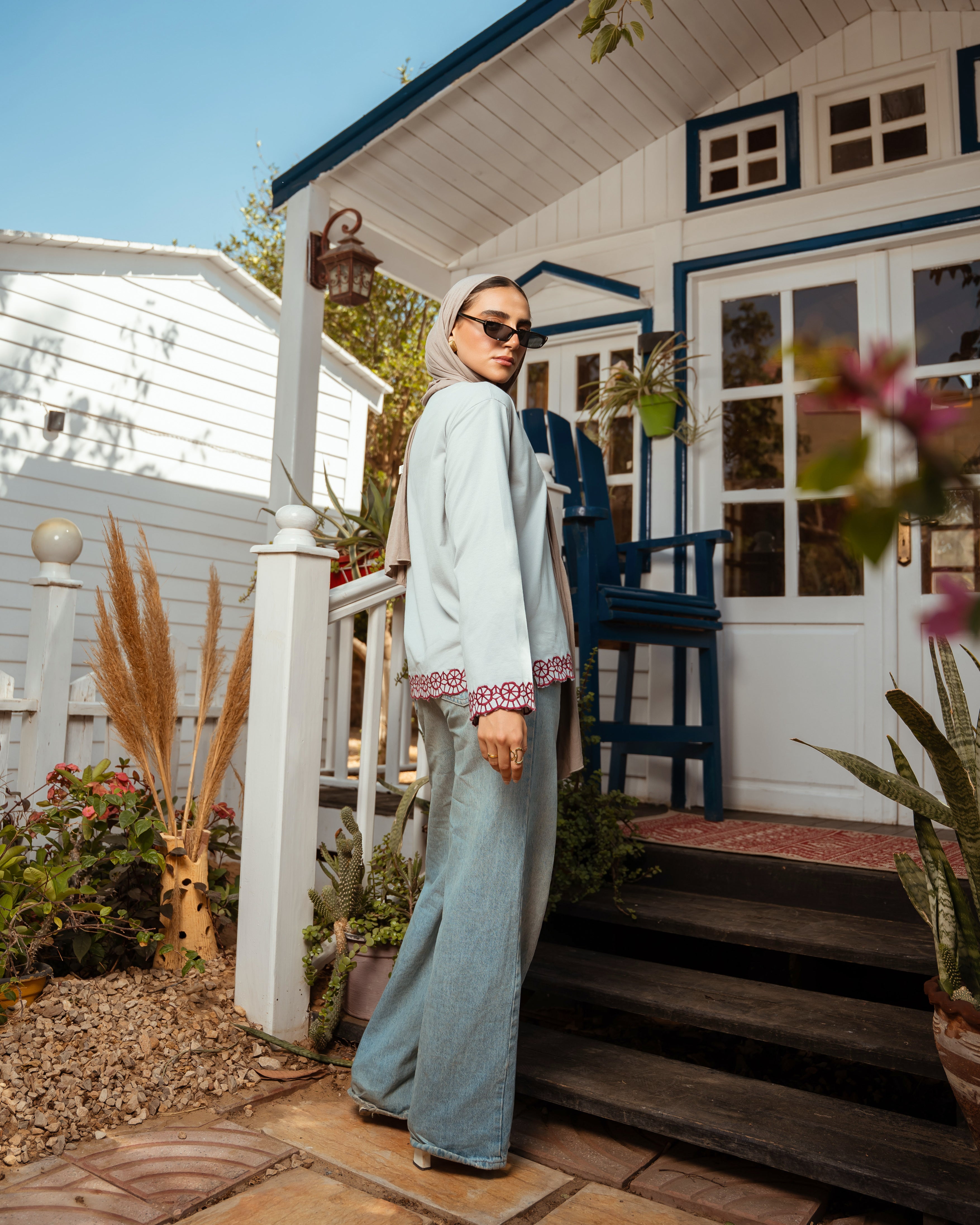 Geometric Embroidered V-Neck Long Sleeve
