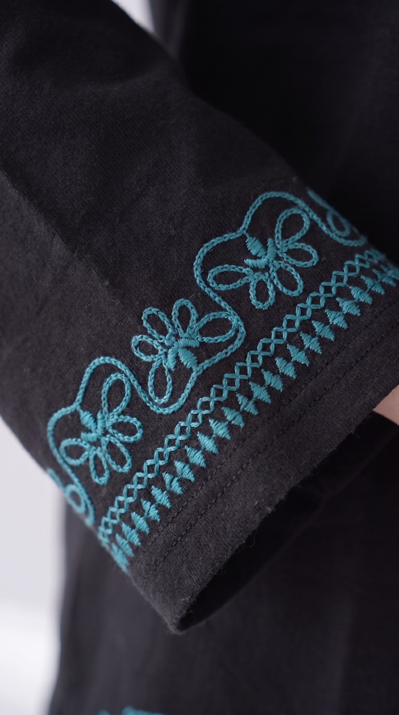 Embroidered Long Sleeve Set
