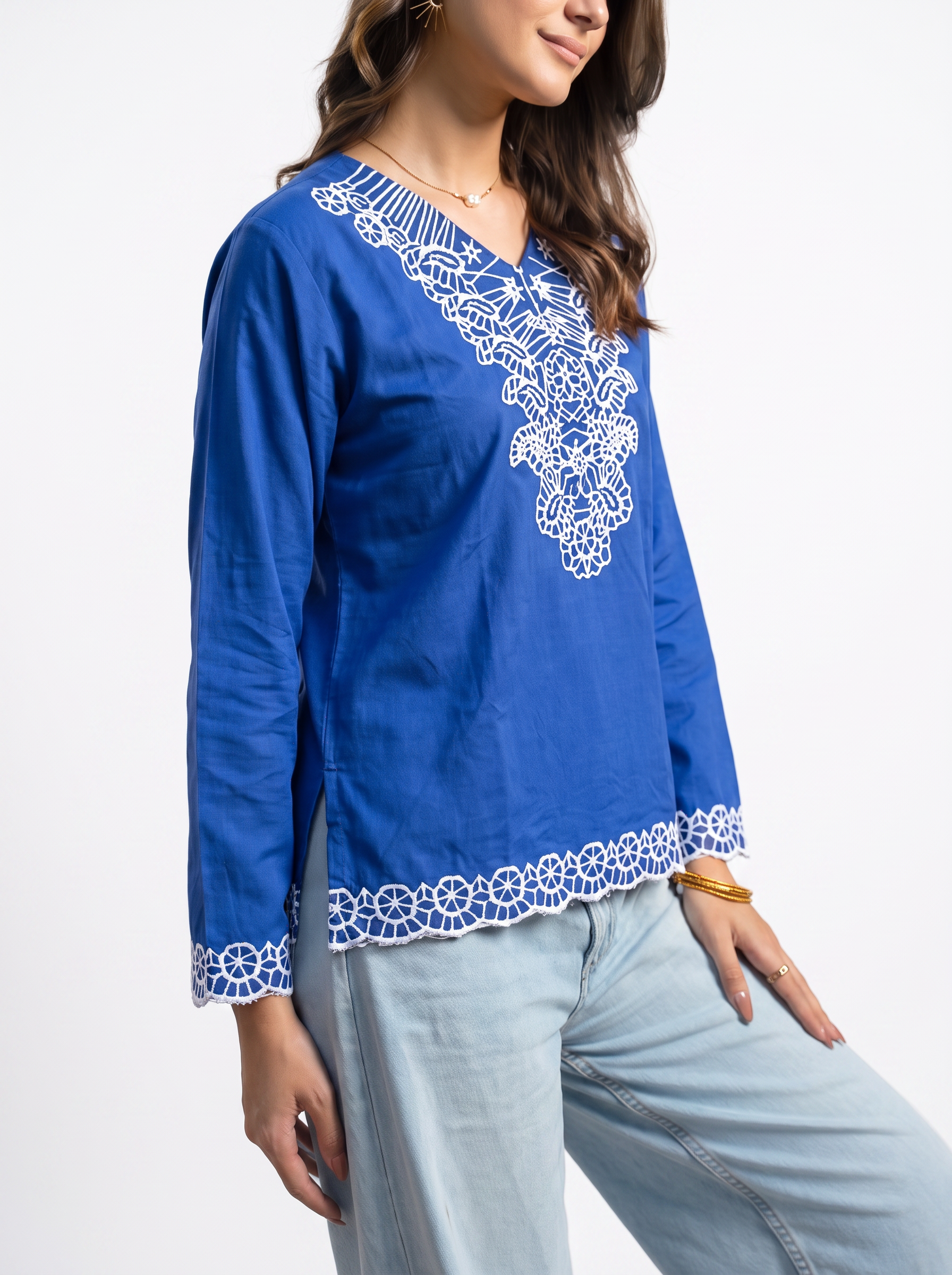 Geometric Embroidered V-Neck Long Sleeve